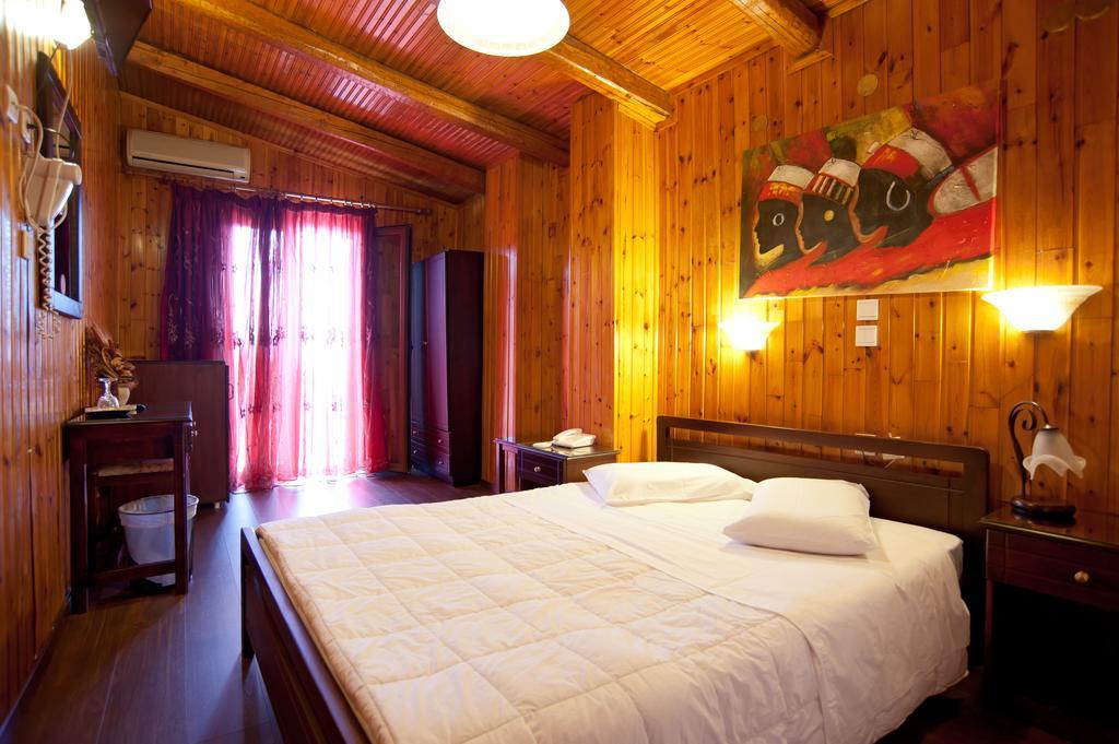 Hotel Lefas Delphi Exterior photo