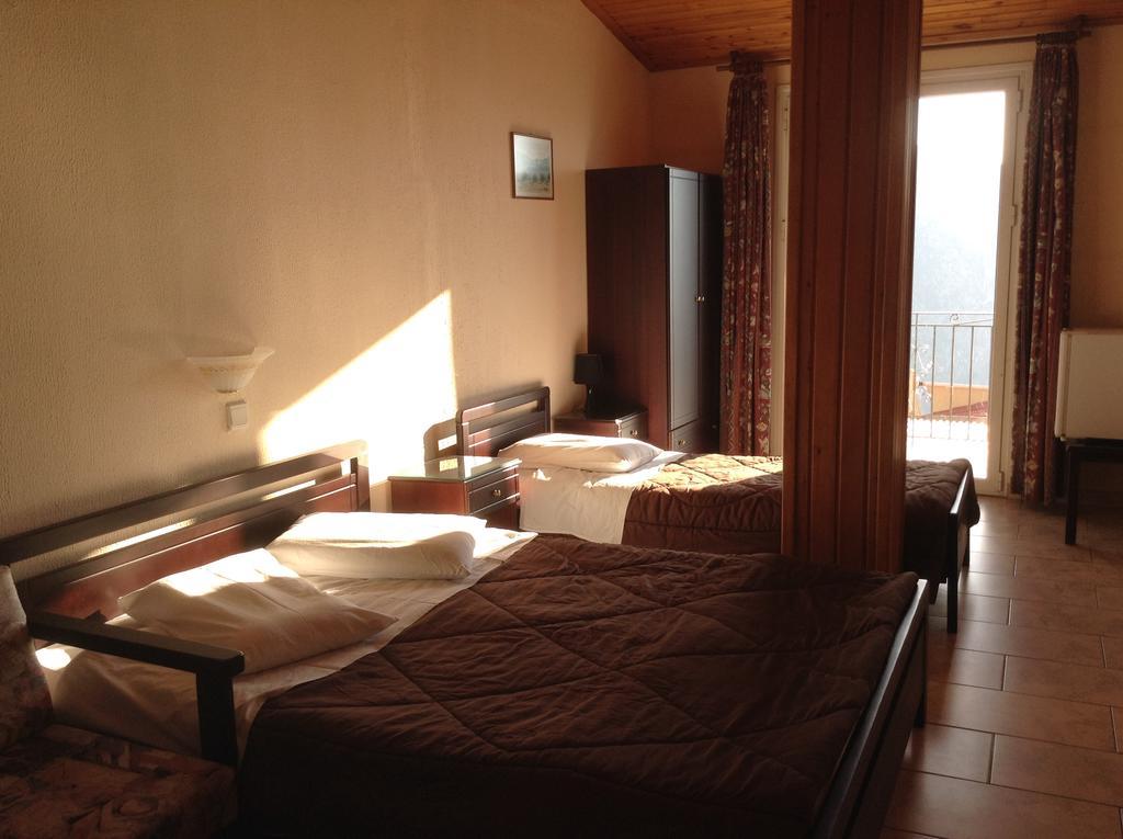 Hotel Lefas Delphi Exterior photo